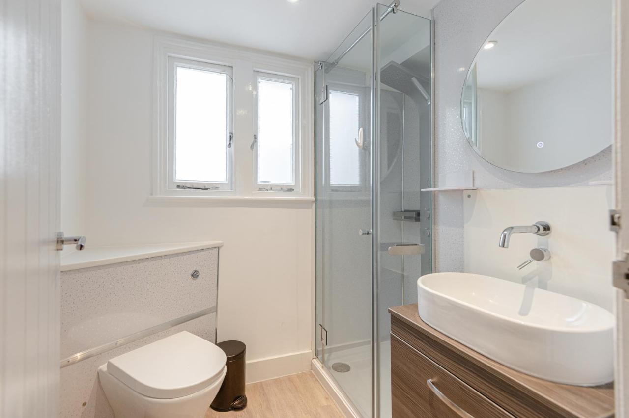 Kensington 2 Bed 2 Bath Apartment For 5 Guests 伦敦 外观 照片